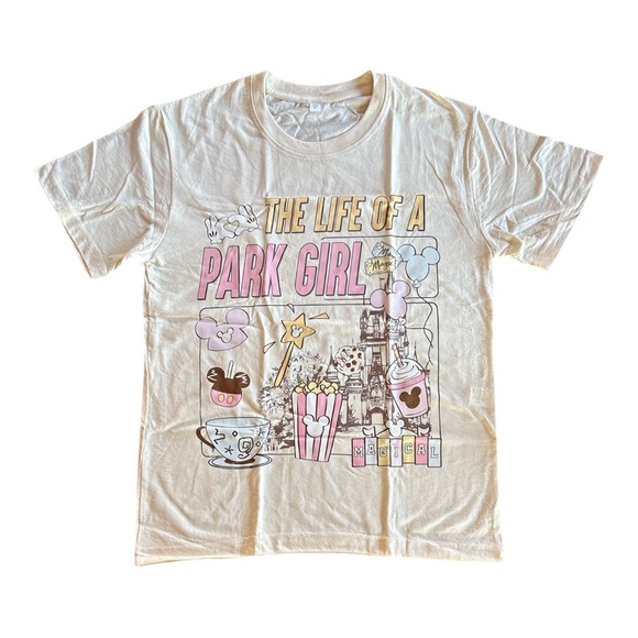 🐰 Walt Disney World Life of a Park Girl Princess Castle Ivory T-shirt M NEW! - Picture 3 of 5